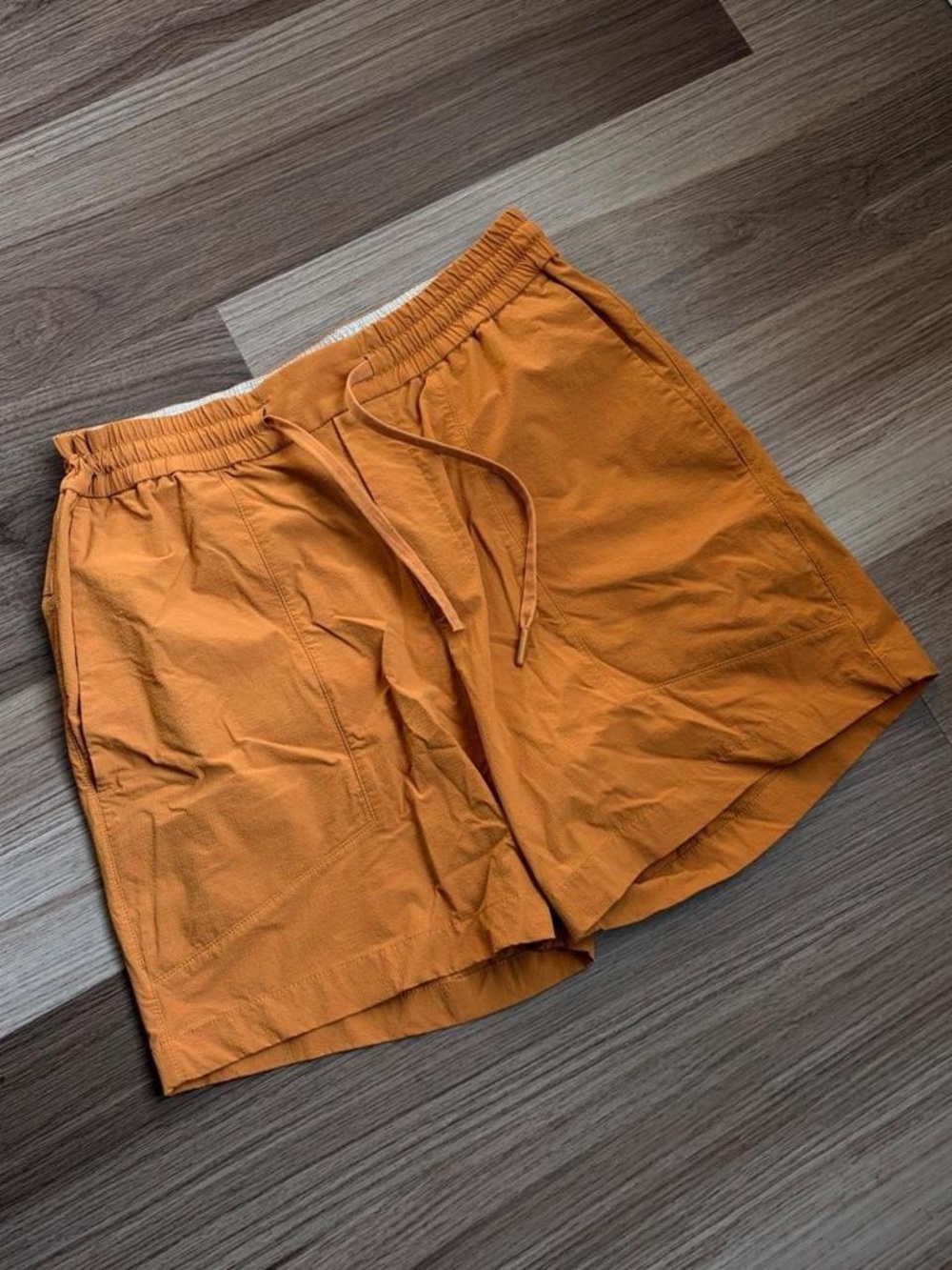 lululemon athletica Men's Orange Drawcord Athletic Shorts